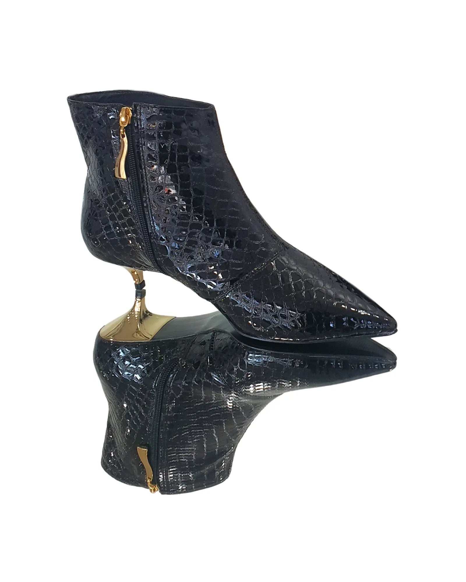 Bota Couro Legítimo Preto Verniz Croco Salto Dourado 4cm Sola Preta
