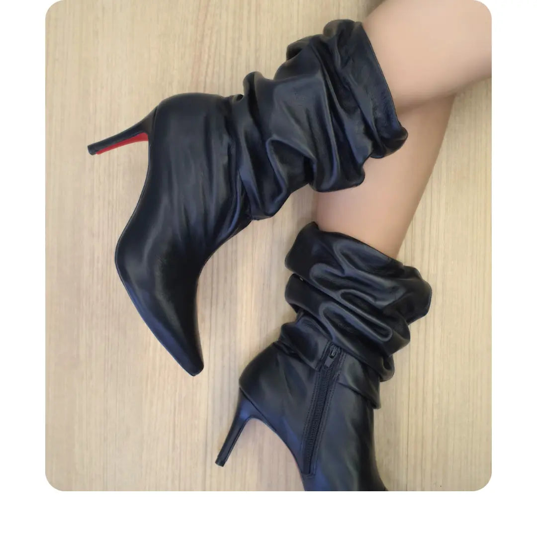 Bota Slouch Couro Legítimo Preto Fosco Salto Alto 8cm Sola Vermelha