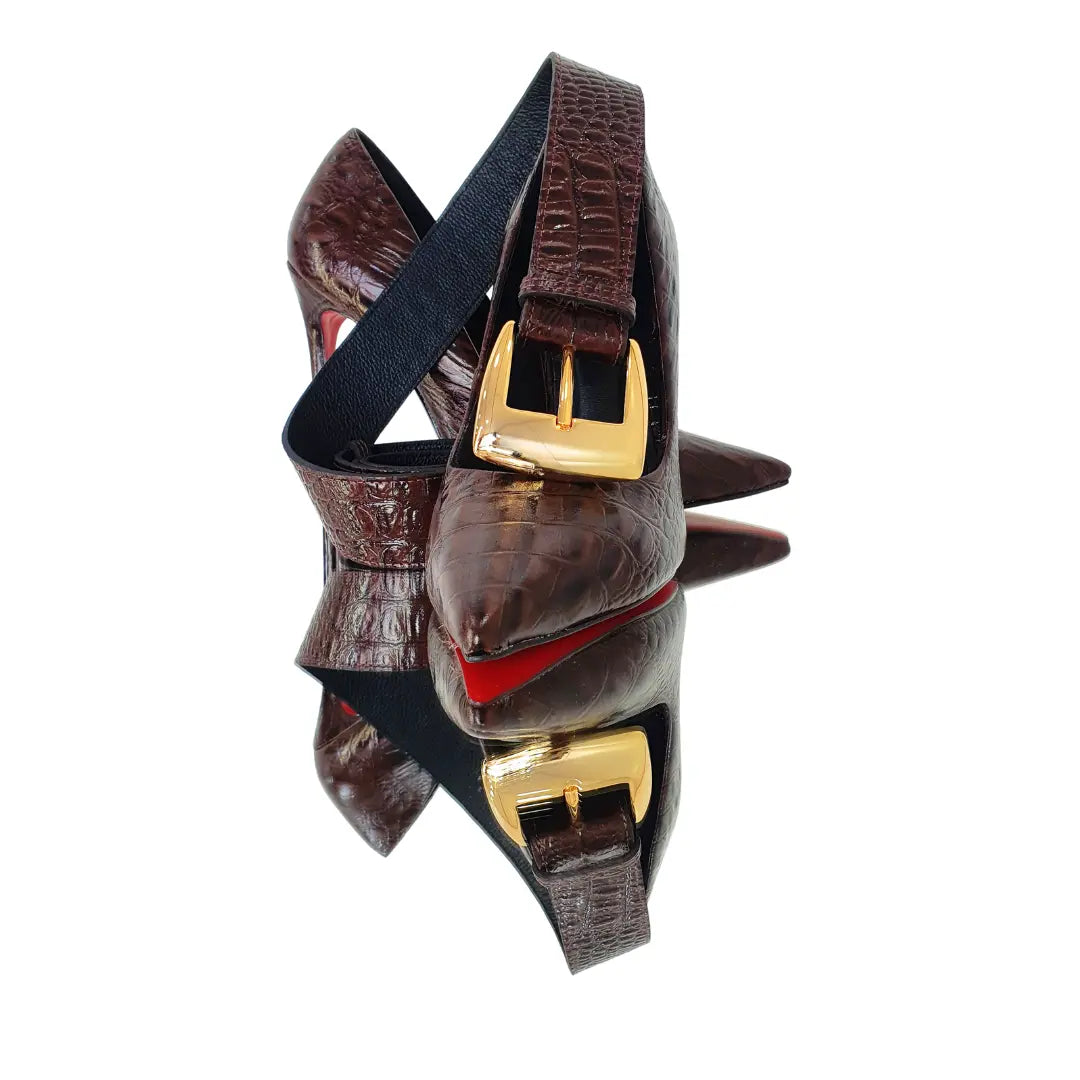 Kit Scarpin e Cinto Couro Legítimo Marrom Croco Salto Alto 12cm Sola Vermelha