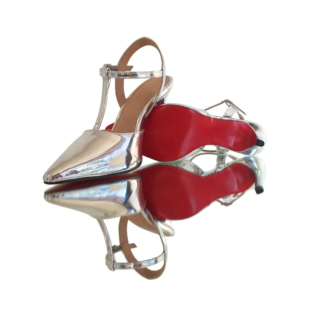 Scarpin Aberto Prata Espelhado Salto Alto 10cm Sola Vermelha