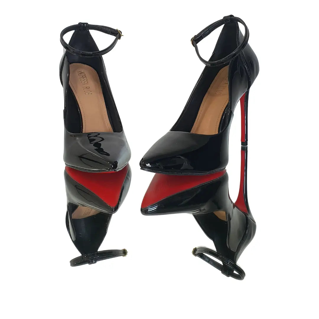 Scarpin Bicolor Preto Com Preto Verniz Salto Alto 12 cm Sola Vermelha