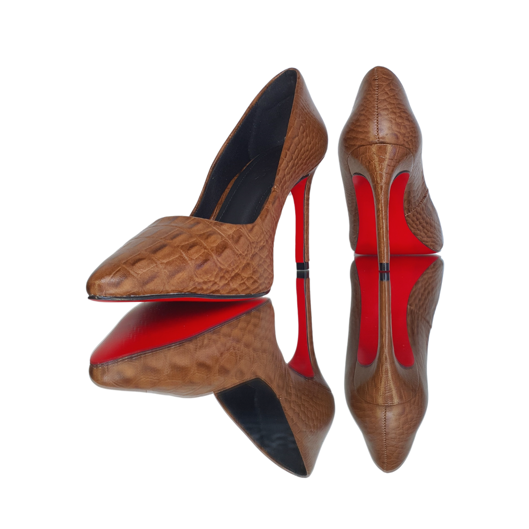 Scarpin Couro Legítimo Caramelo Croco Salto Alto 10cm Sola Vermelha