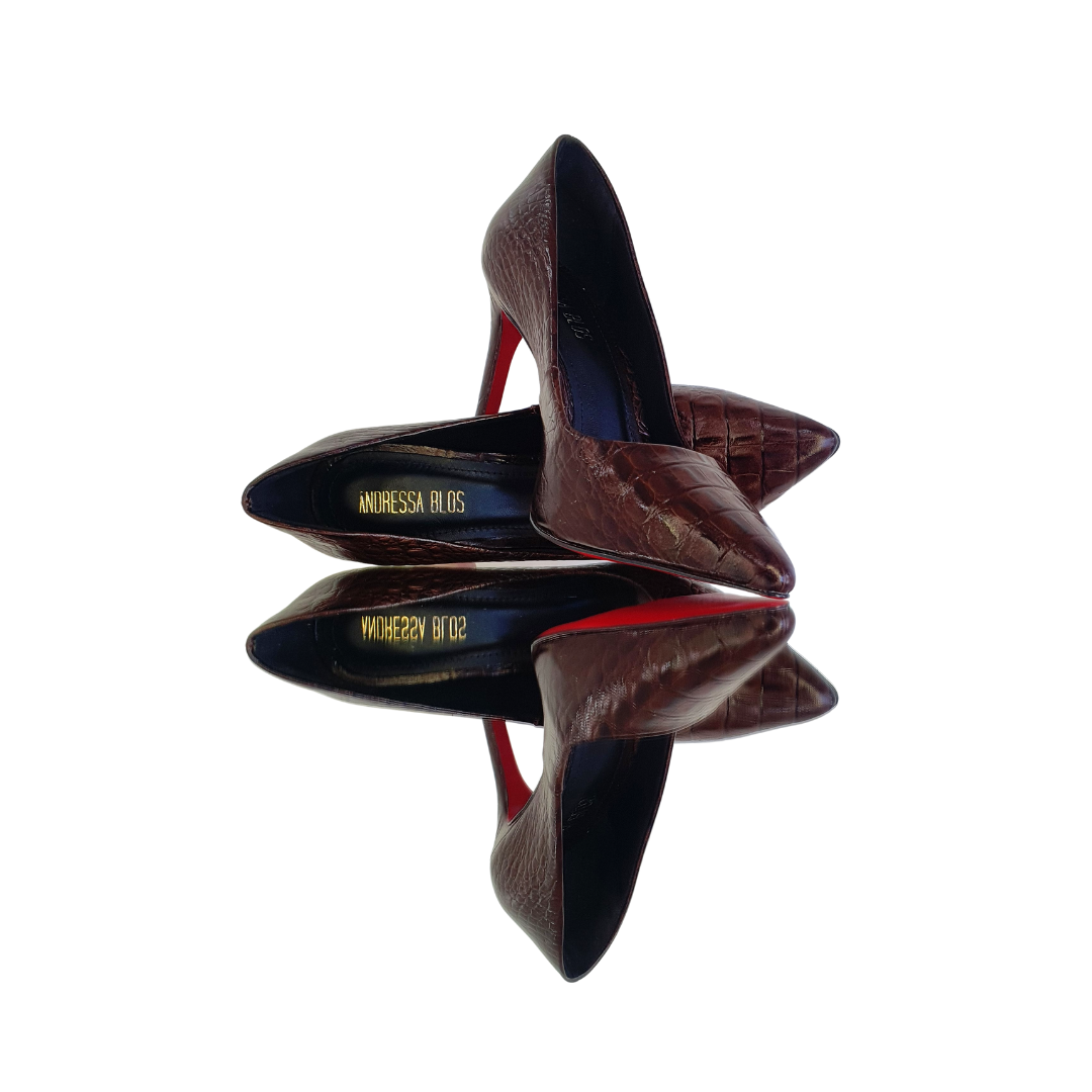 Scarpin Couro Legítimo Croco Marrom Escuro Salto Alto 10cm Sola Vermelha