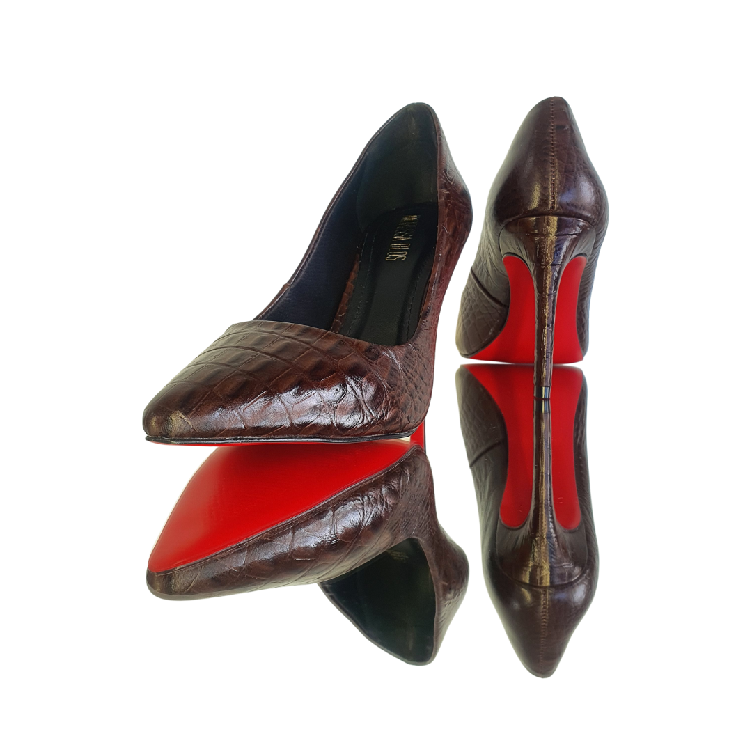 Scarpin Couro Legítimo Croco Marrom Escuro Salto Alto 10cm Sola Vermelha