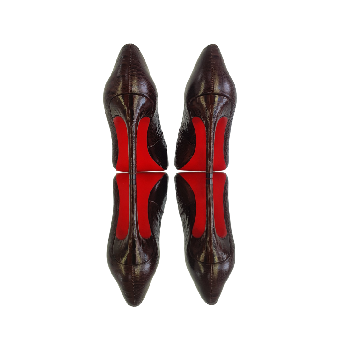 Scarpin Couro Legítimo Croco Marrom Escuro Salto Alto 10cm Sola Vermelha