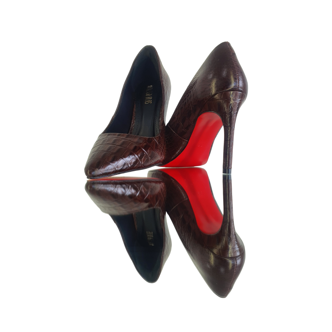 Scarpin Couro Legítimo Croco Marrom Escuro Salto Alto 10cm Sola Vermelha