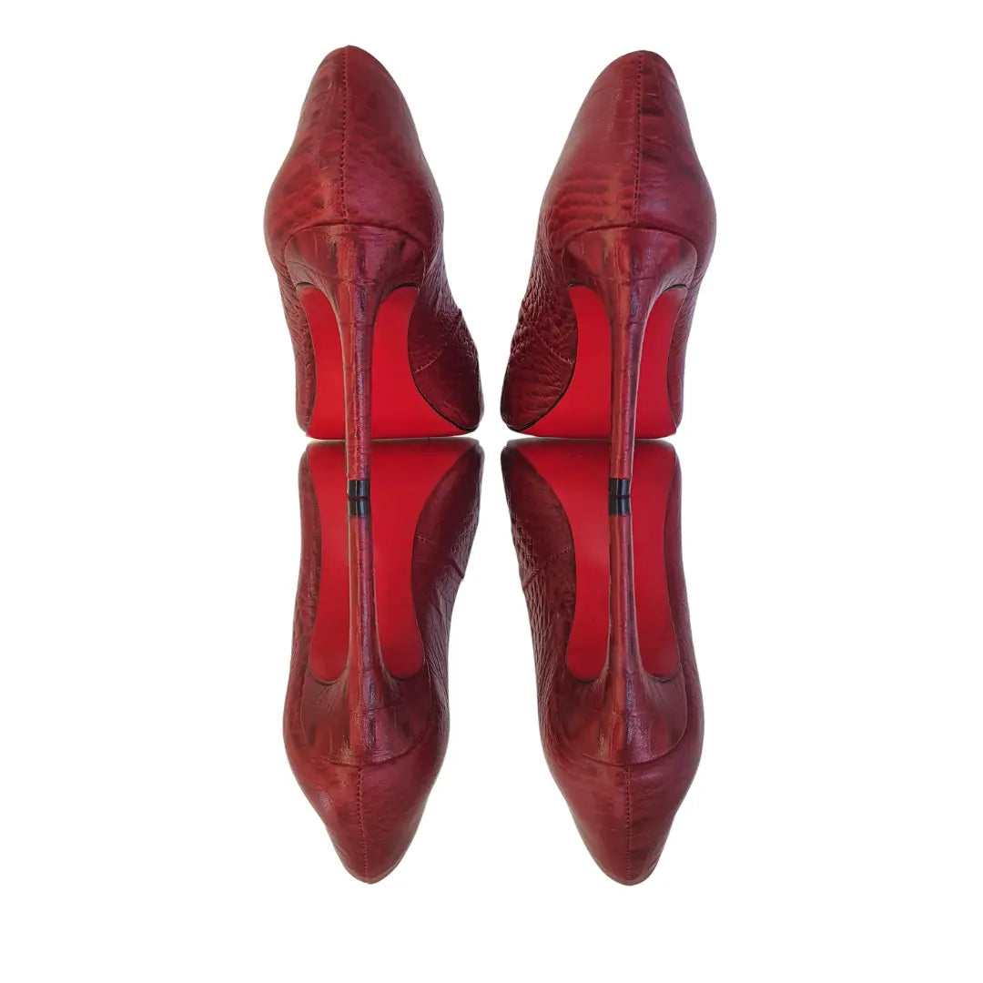 Scarpin Couro Legítimo Vermelho Croco Salto Alto 10cm Sola Vermelha