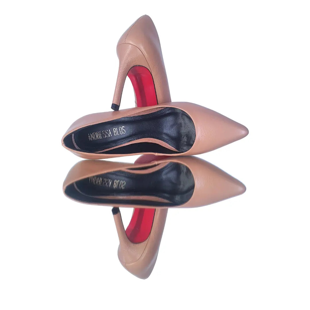 Scarpin Couro Legítimo Nude Fosco Salto Alto 10cm Sola Vermelha