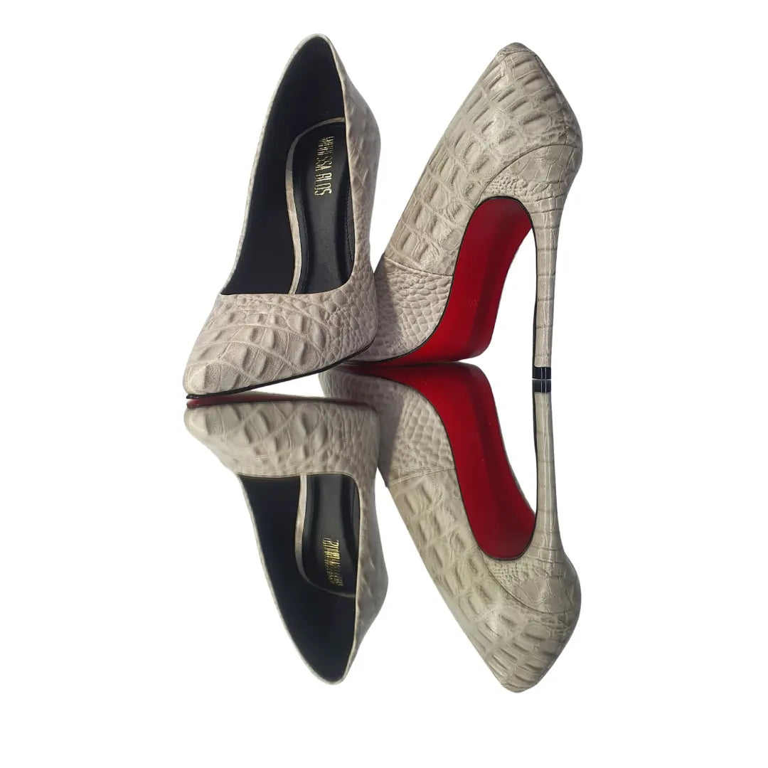 Scarpin Couro Legítimo Off White Croco Salto Alto 12cm Sola Vermelha
