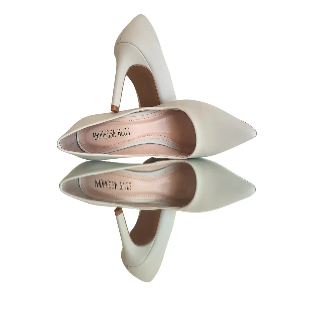 Scarpin Couro Legítimo Off White Salto Alto 10cm Sola Bege