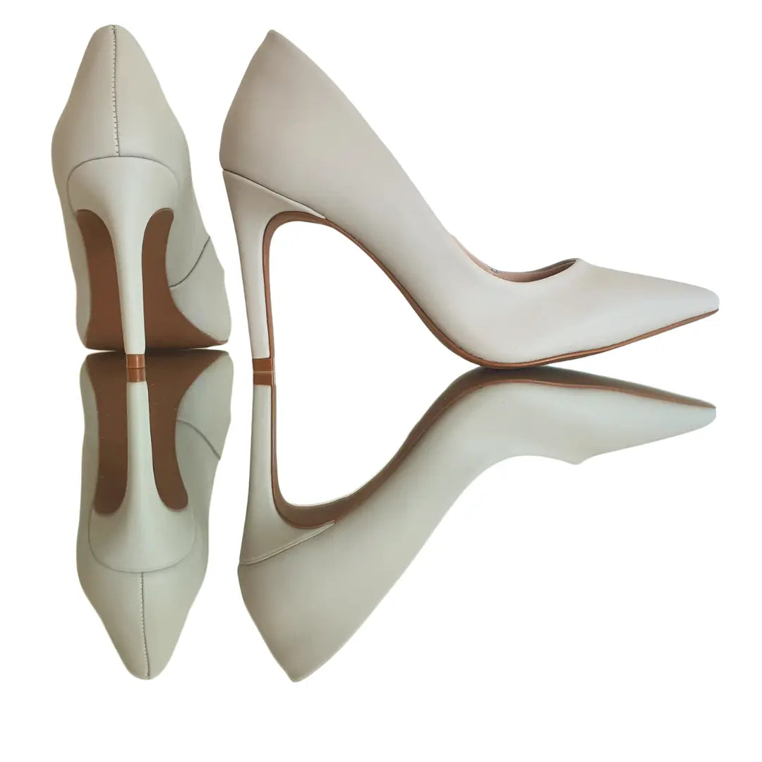 Scarpin Couro Legítimo Off White Salto Alto 10cm Sola Bege