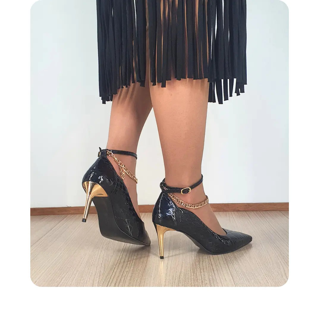 Scarpin Couro Legítimo Preto Croco Salto Alto Dourado 8cm Sola Preta