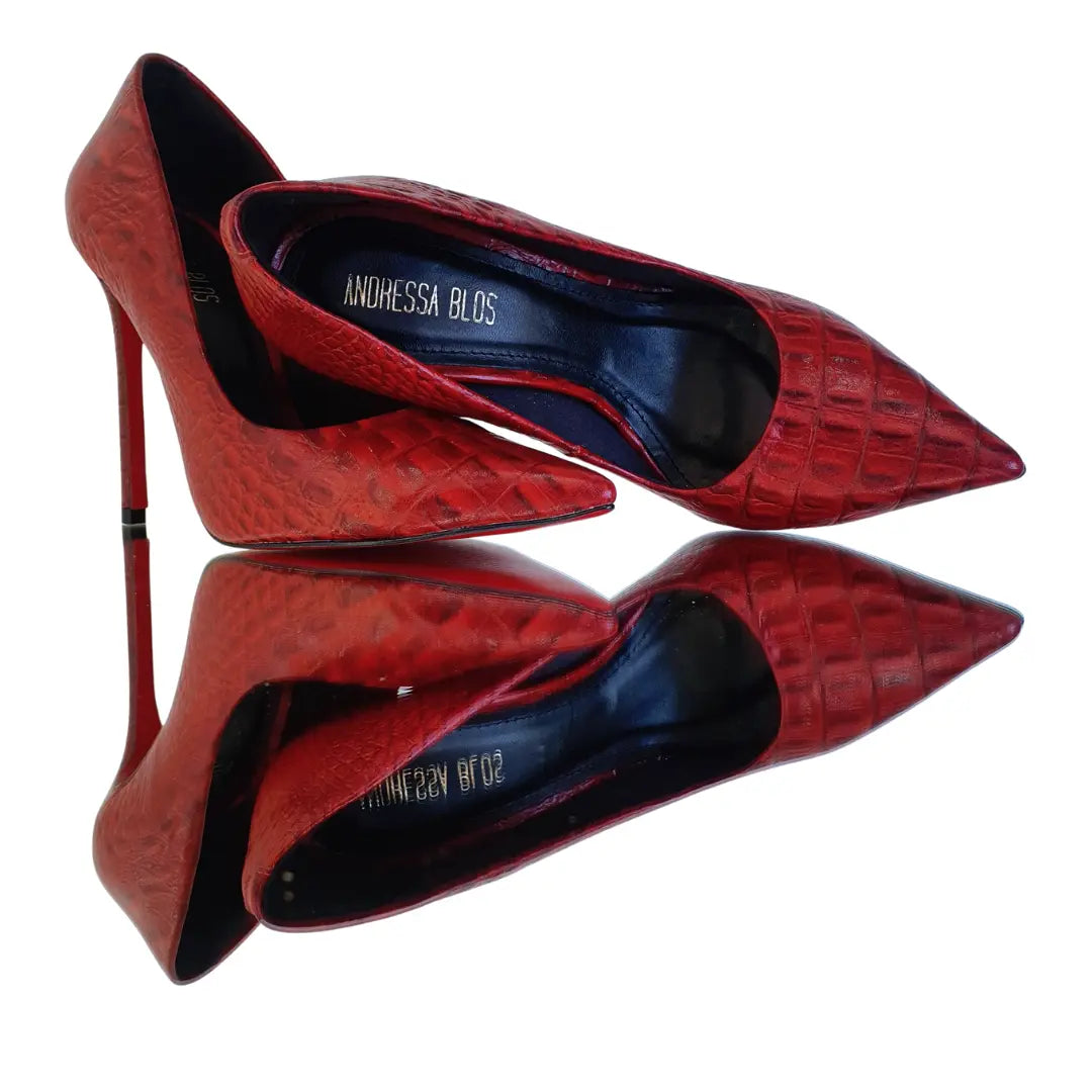 Scarpin Couro Legítimo Croco Vermelho Salto Alto 12cm Sola Vermelha