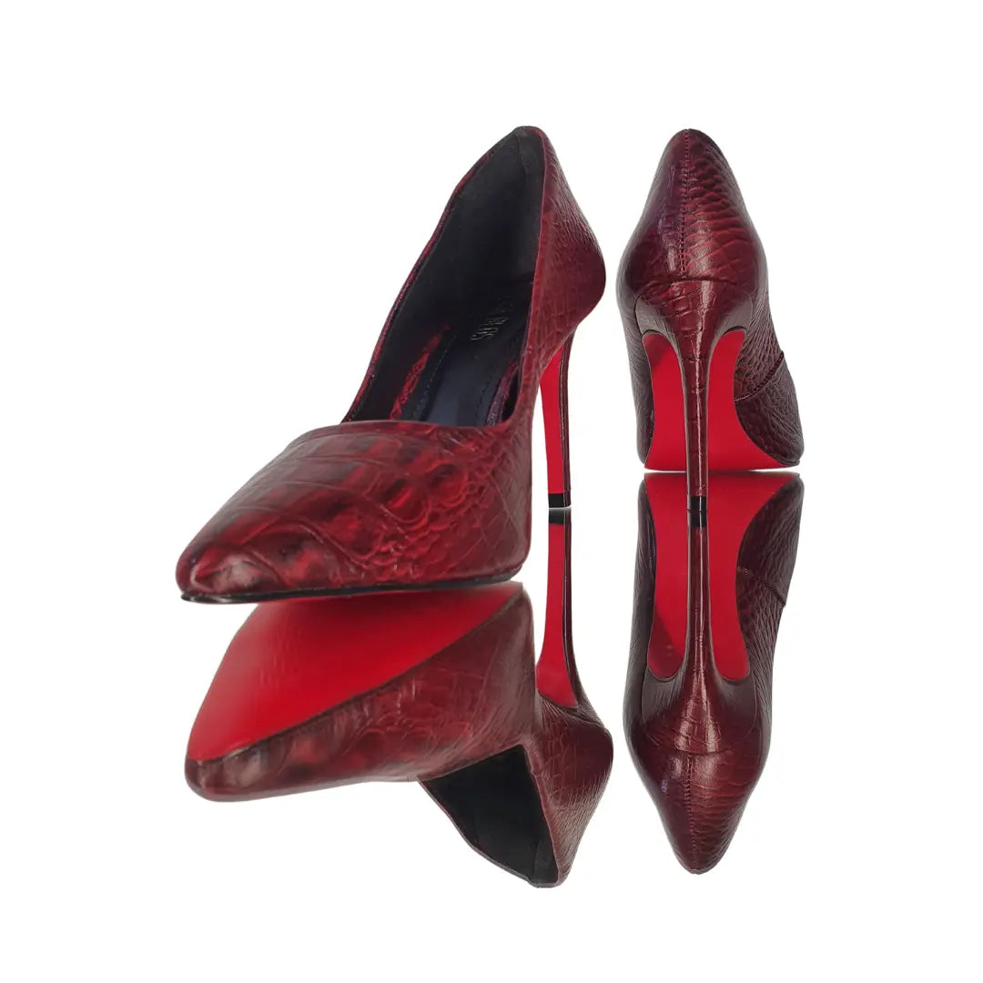 Scarpin Couro Legítimo Vinho Croco Salto Alto 10cm Sola Vermelha