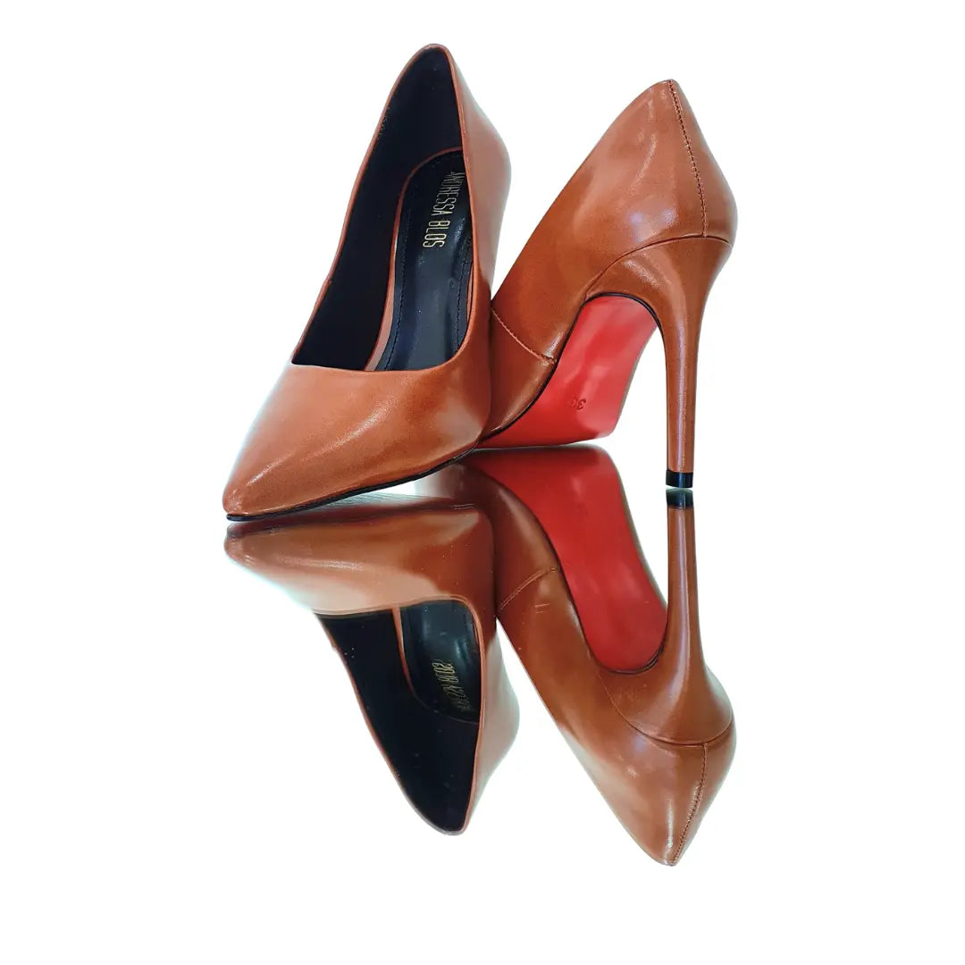 Scarpin Caramelo Acetinado Salto Alto 10cm Sola Vermelha