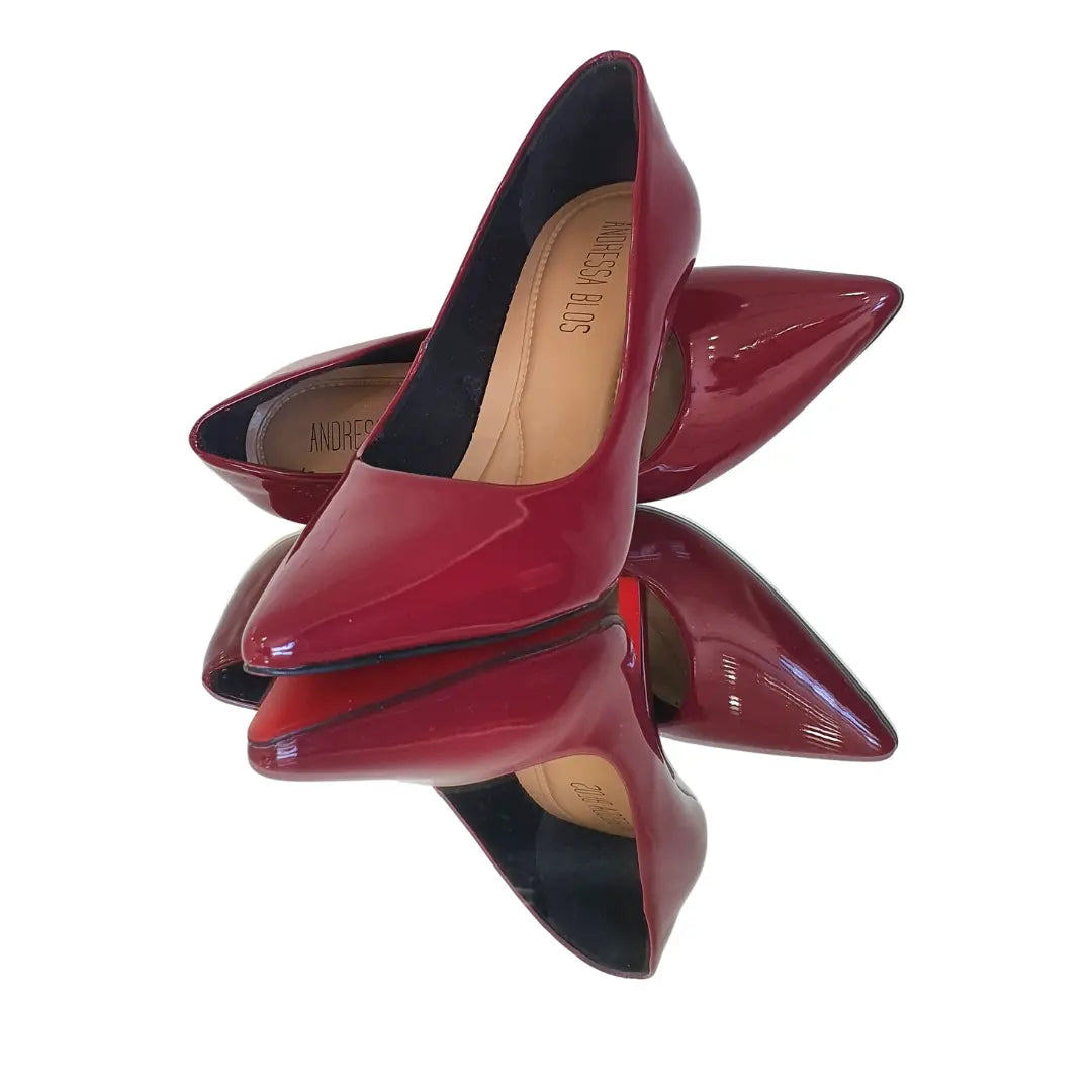 Scarpin Marsala Verniz Salto Alto 10cm Sola Vermelha