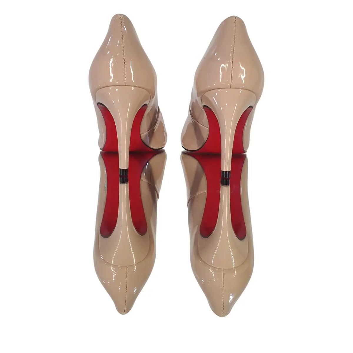 Scarpin Nude Verniz Salto Médio 8cm Sola Vermelha