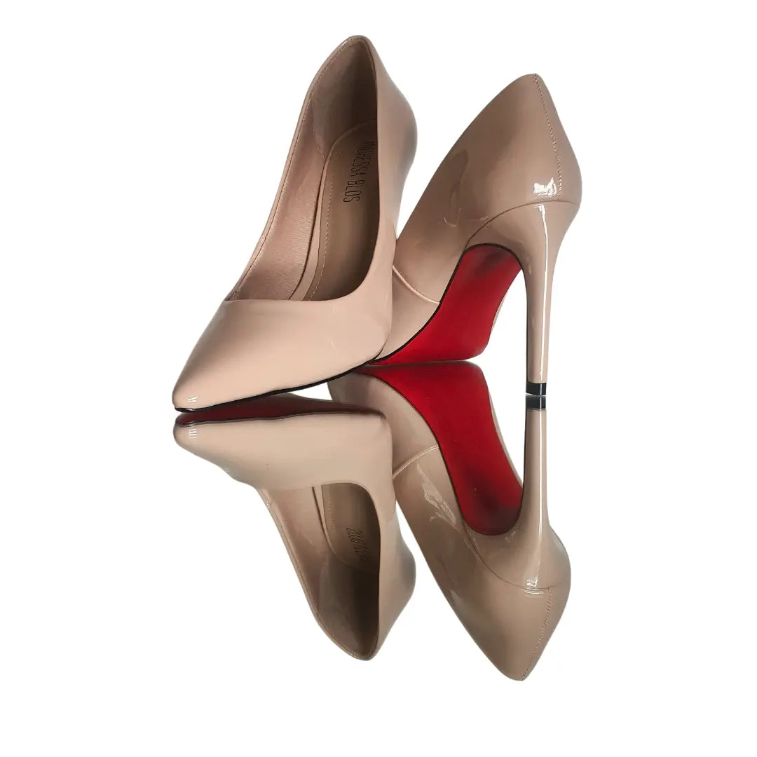 Scarpin Nude Verniz Salto Alto 10cm Sola Vermelha