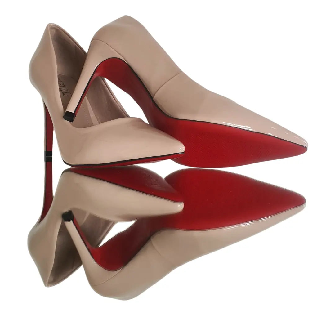 Scarpin Nude Verniz Salto Alto 10cm Sola Vermelha