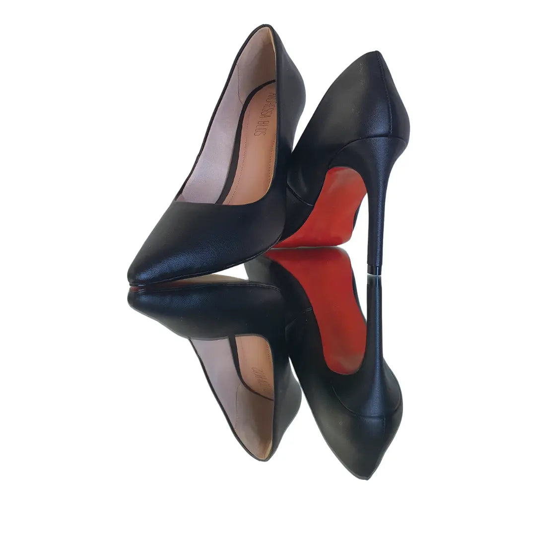 Scarpin Couro Legítimo Preto Fosco Salto Alto 10cm Sola Vermelha