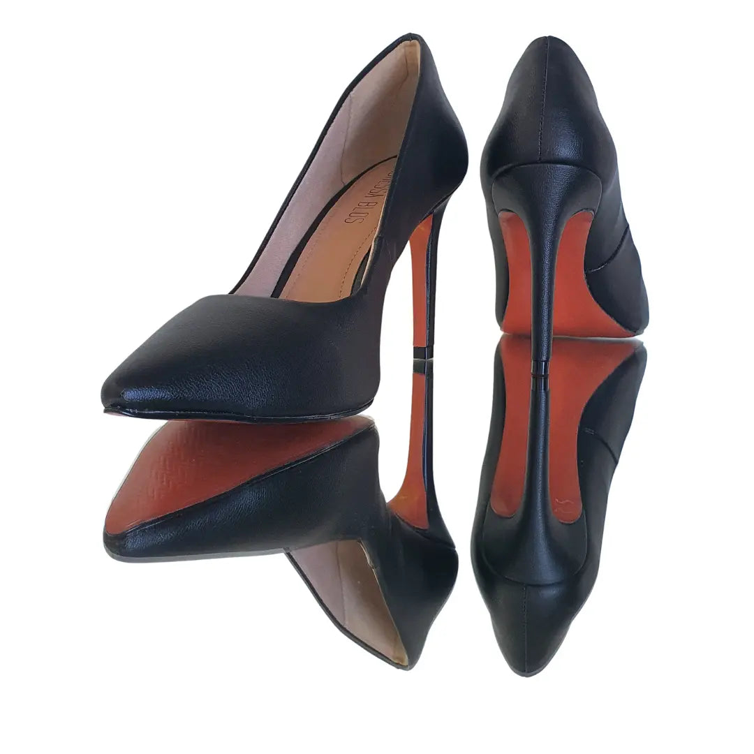 Scarpin Couro Legítimo Preto Fosco Salto Alto 10cm Sola Vermelha