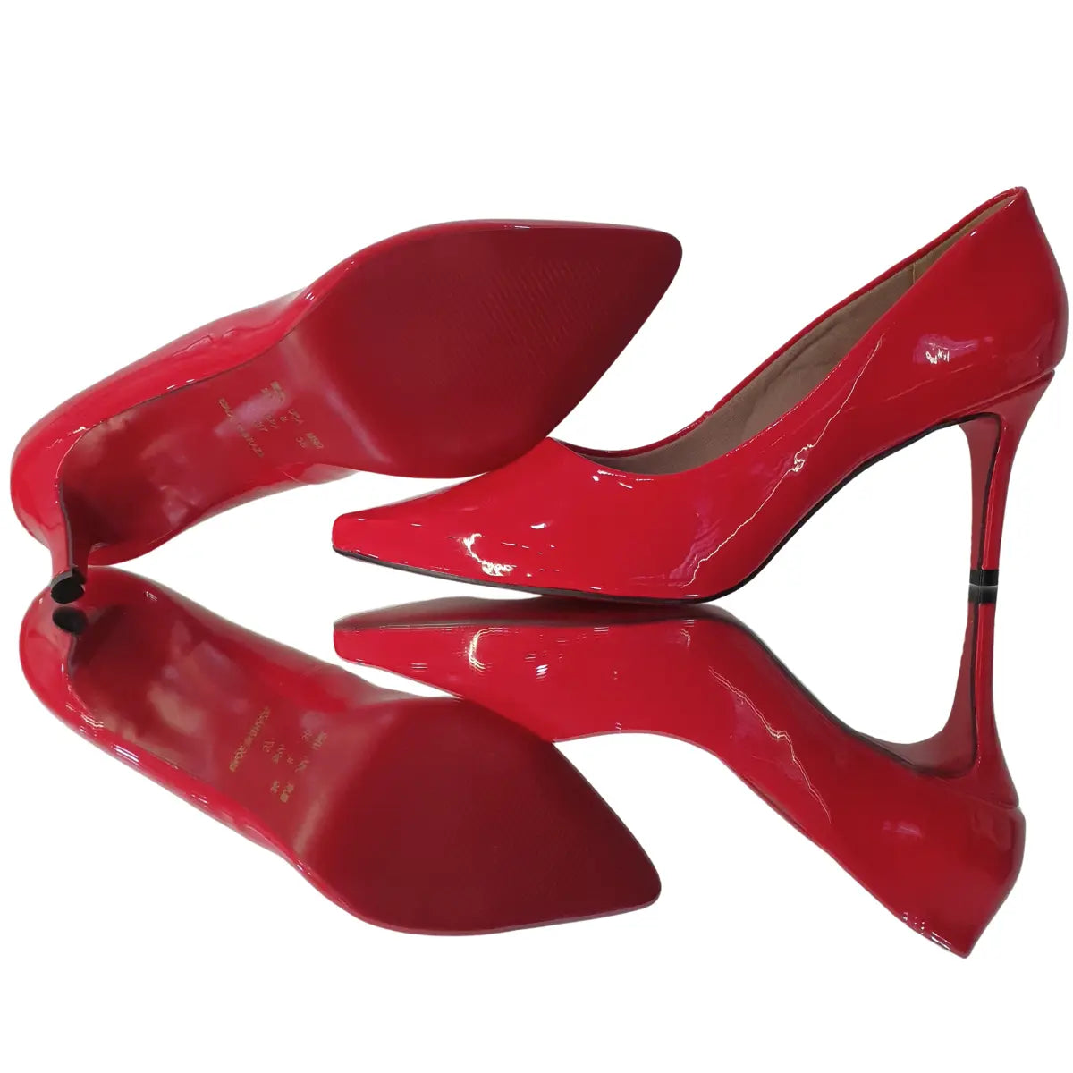 Scarpin Vermelho Verniz Salto Médio 8cm Sola Vermelha