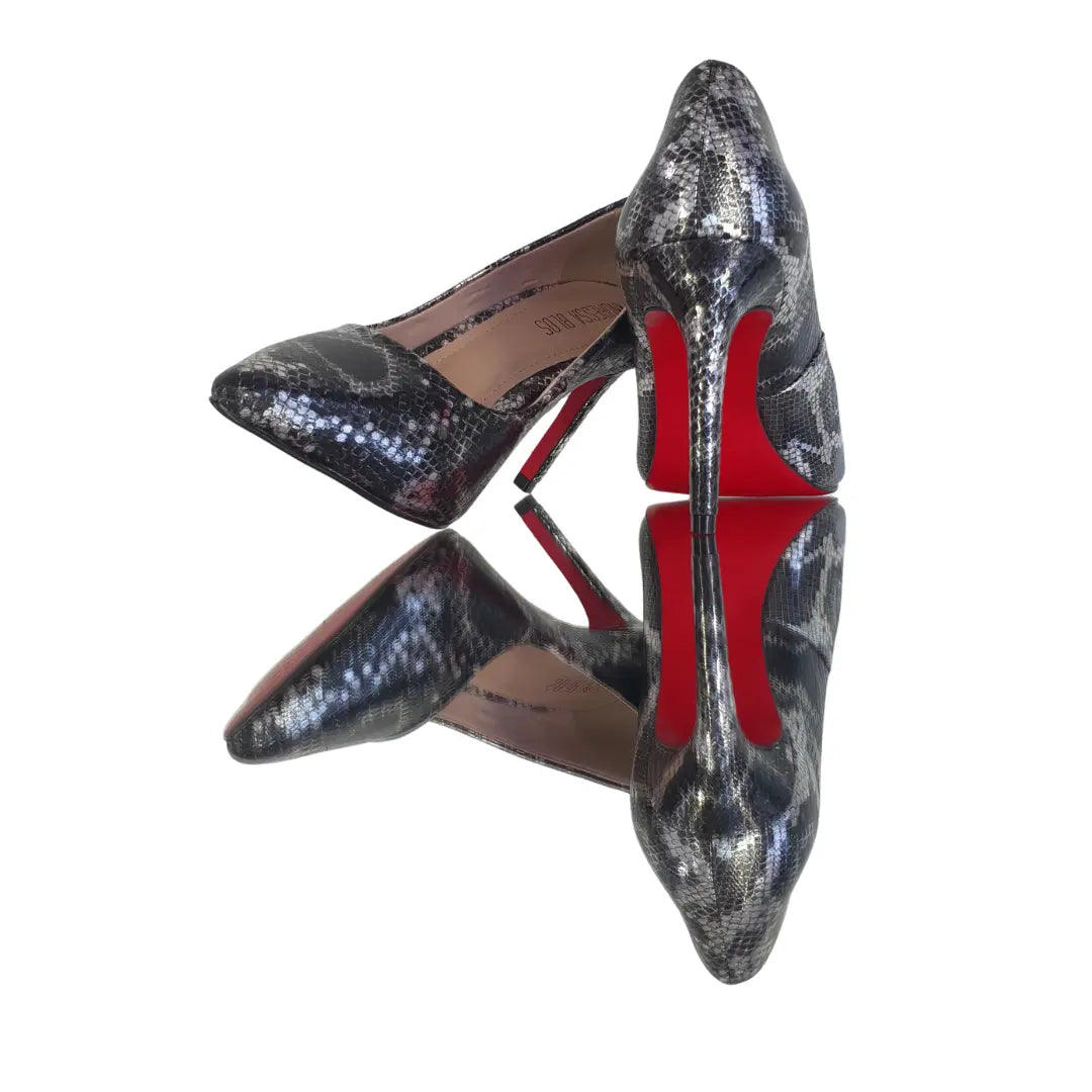 Scarpin Cobra Preto com Prata Salto Alto 10cm Sola Vermelha