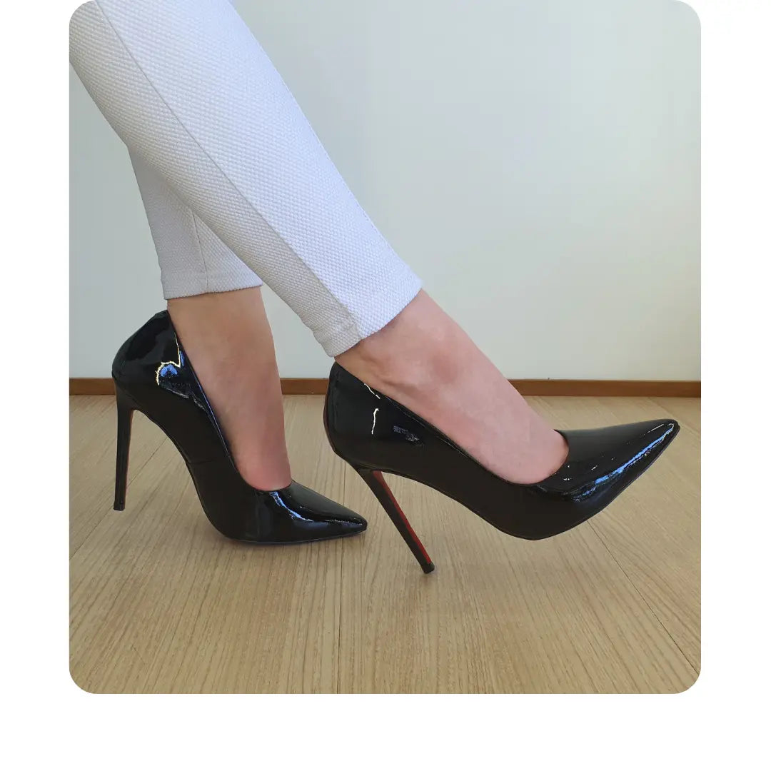 Scarpin Preto Verniz Salto Alto 12cm Sola Vermelha