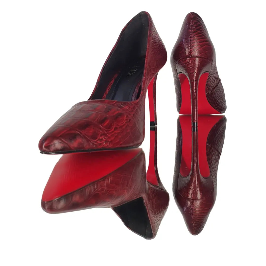Scarpin Couro Legítimo Marsala Croco Salto Alto 10cm Sola Vermelha