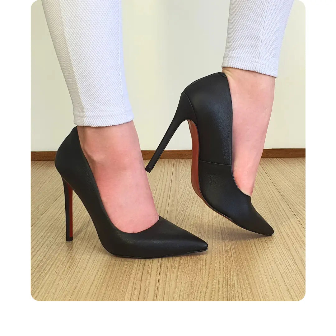 Scarpin Preto Fosco Salto Alto 12cm Sola Vermelha