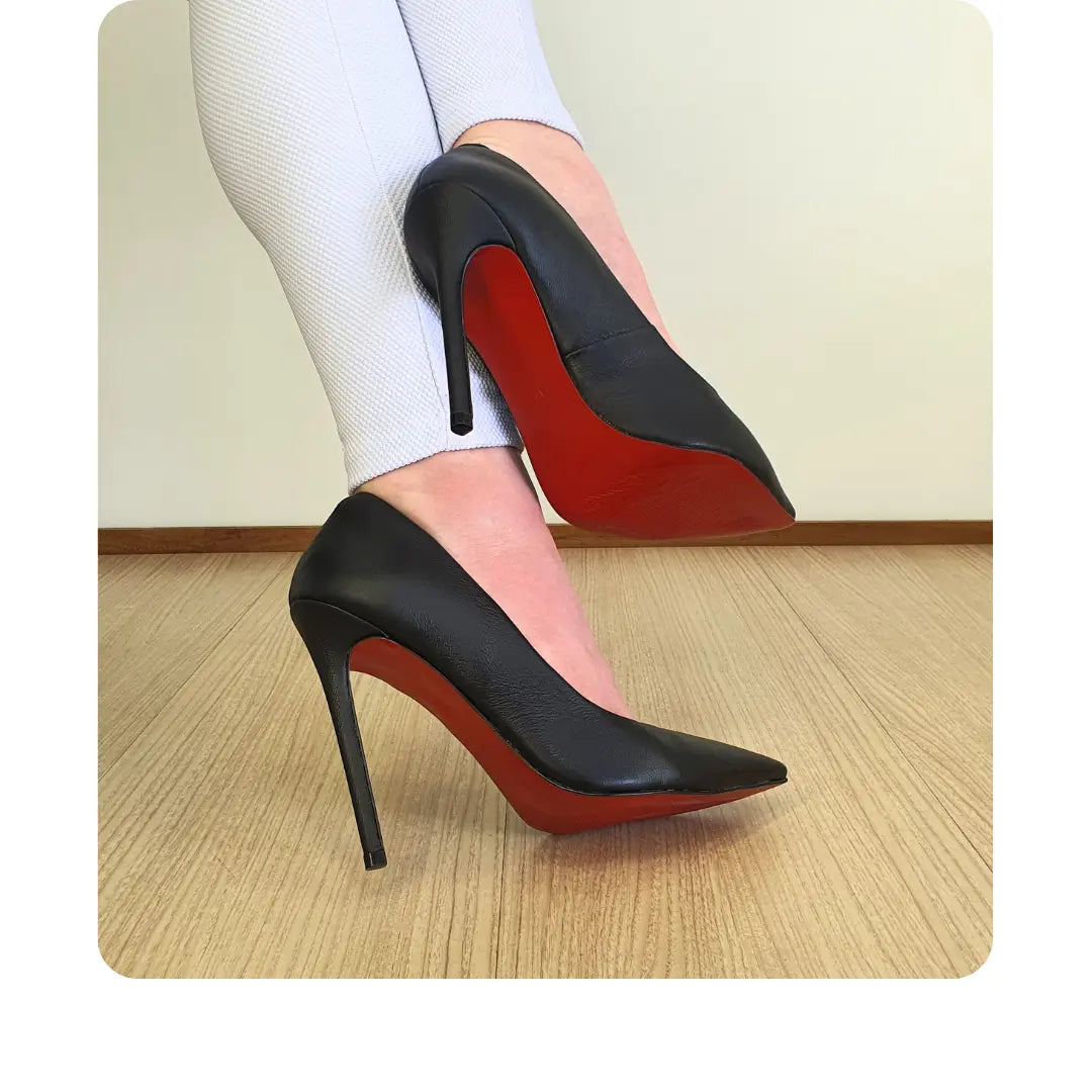 Scarpin Preto Fosco Salto Alto 12cm Sola Vermelha