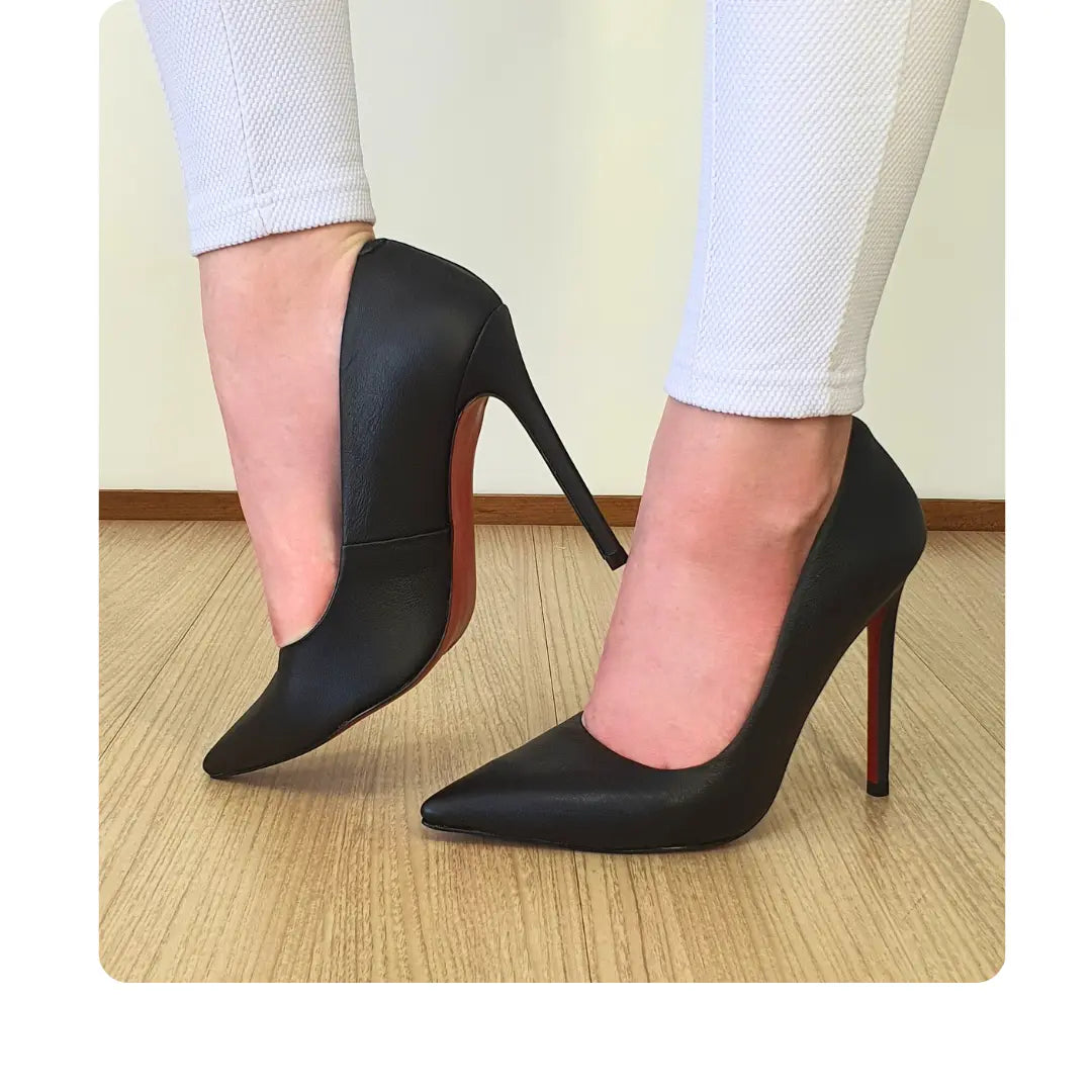 Scarpin Preto Fosco Salto Alto 12cm Sola Vermelha