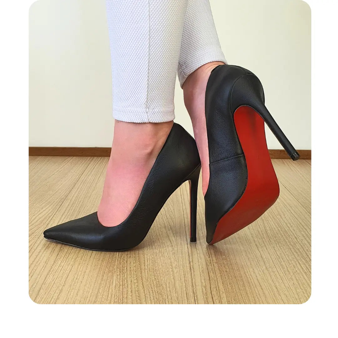 Scarpin Preto Fosco Salto Alto 12cm Sola Vermelha