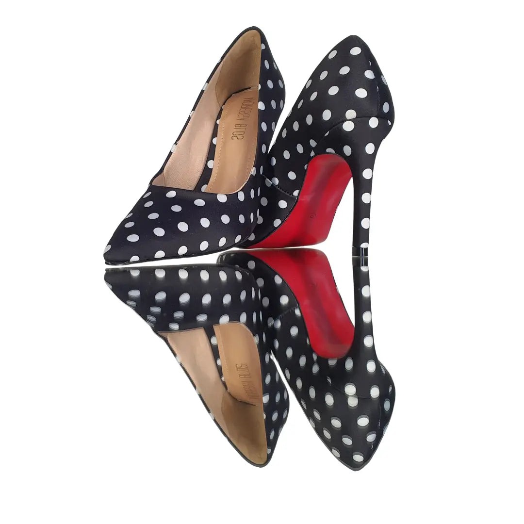 Scarpin Preto Poá Salto Alto 10cm Sola Vermelha