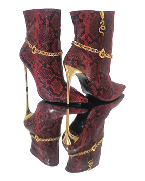 Bota Couro Legítimo Vermelho Cobra Salto Alto Dourado 12cm Sola Preta Corrente Removível