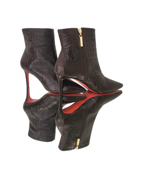 Bota Couro Legítimo Marrom Café Croco Salto Alto 8cm Sola Vermelha