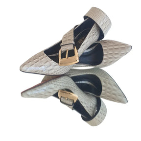 Kit Scarpin e Cinto Couro Legítimo Off White Croco Salto Alto 10cm Sola Vermelha