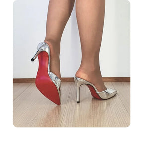 Mule Prata Espelhado Salto Alto 10cm Sola Vermelha