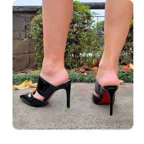 Mule Preto Verniz Salto Alto 10cm Sola Vermelha