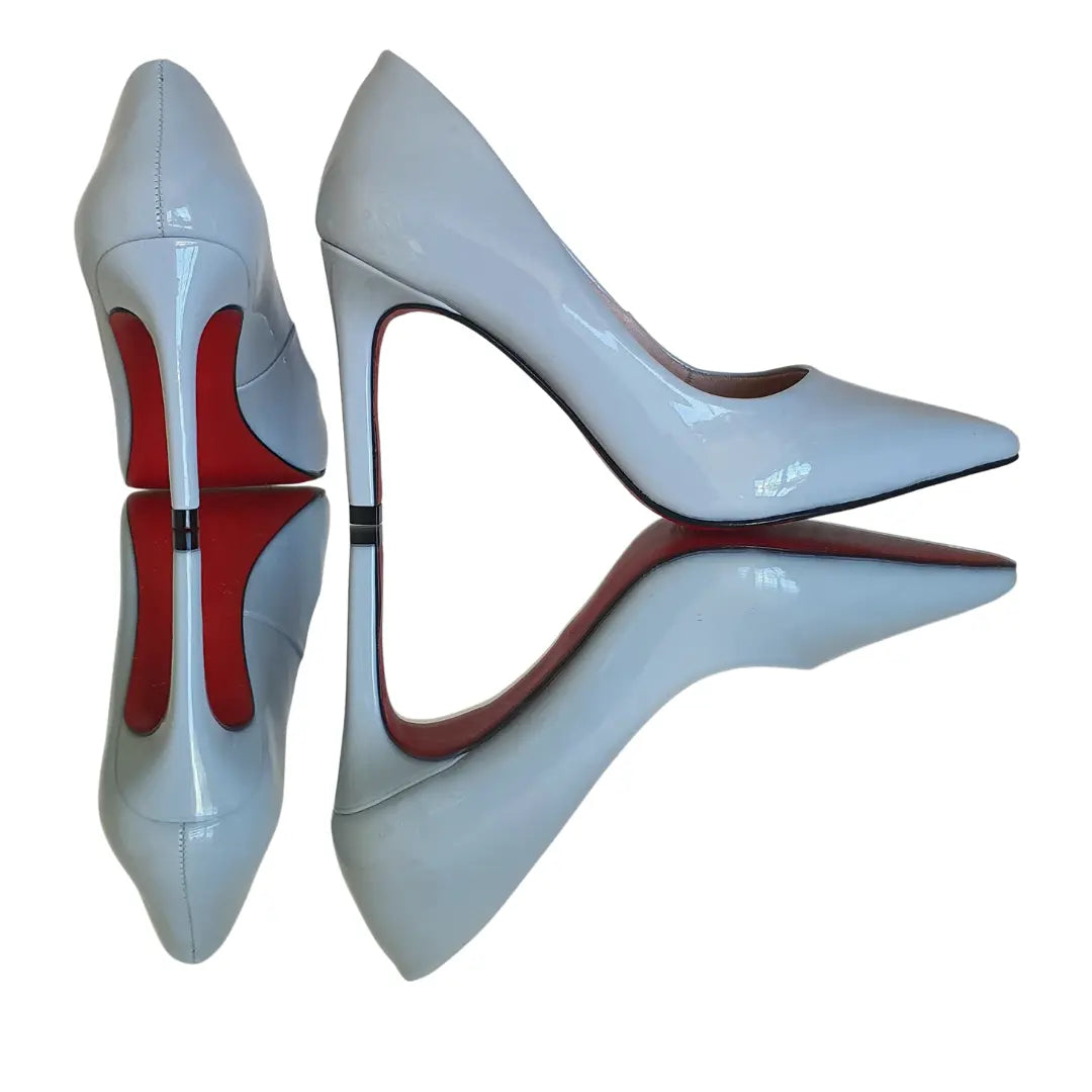 Scarpin Azul Claro Verniz Salto Alto 10cm Sola Vermelha