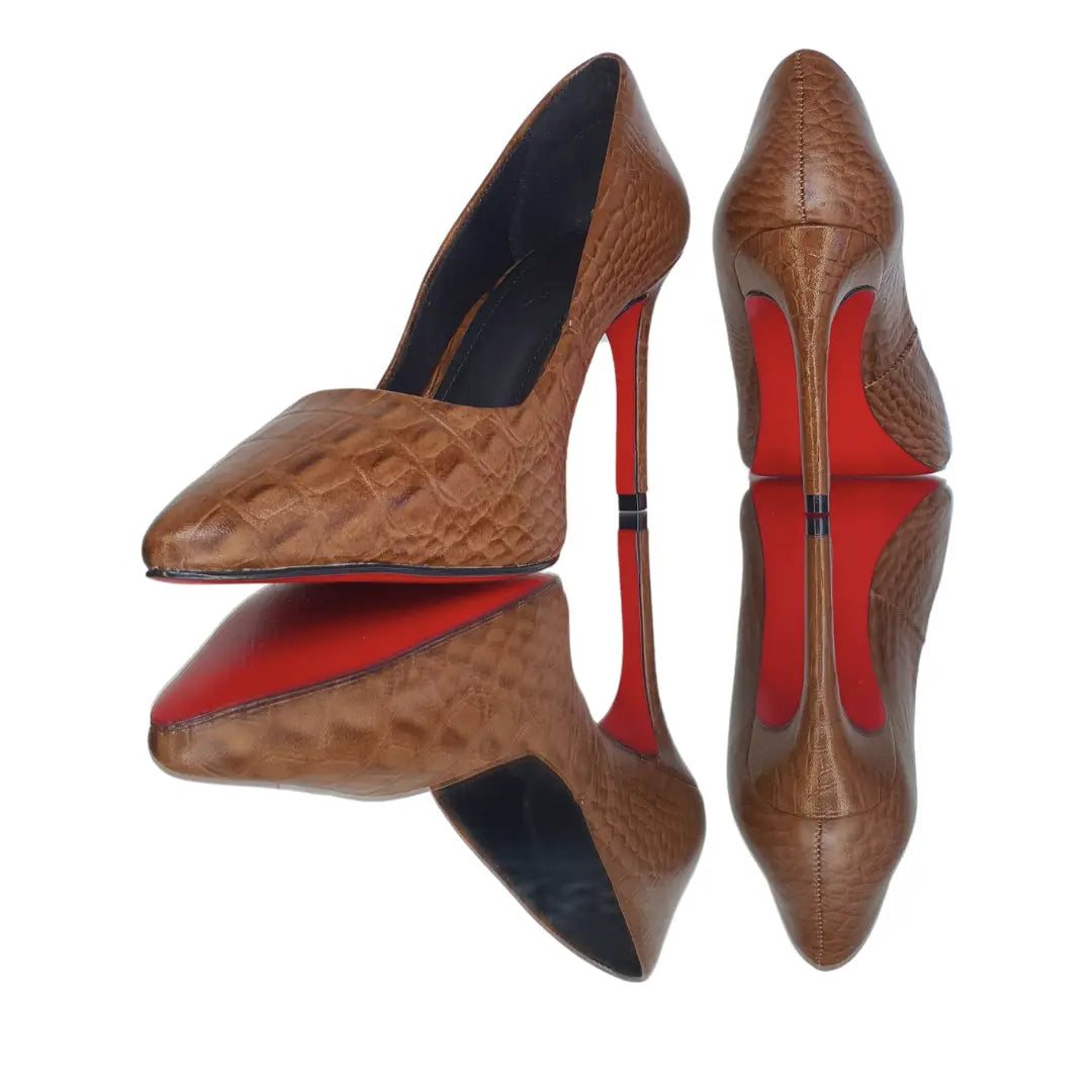 Scarpin Couro Legítimo Caramelo Croco Salto Alto 10cm Sola Vermelha