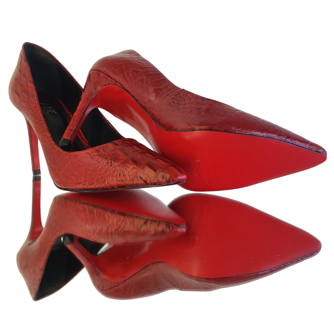 Scarpin Couro Legítimo Vermelho Croco Salto Alto 10cm Sola Vermelha