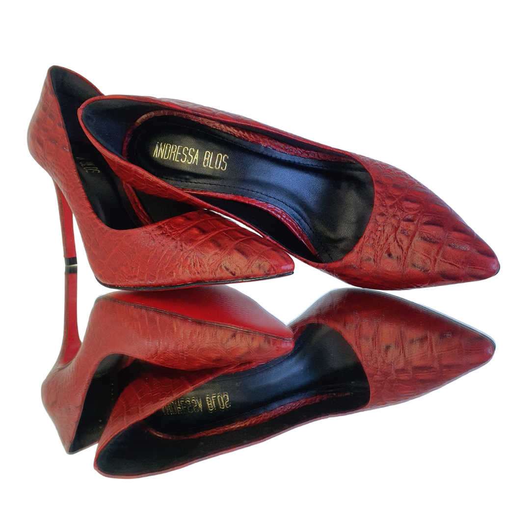 Scarpin Couro Legítimo Vermelho Croco Salto Alto 10cm Sola Vermelha