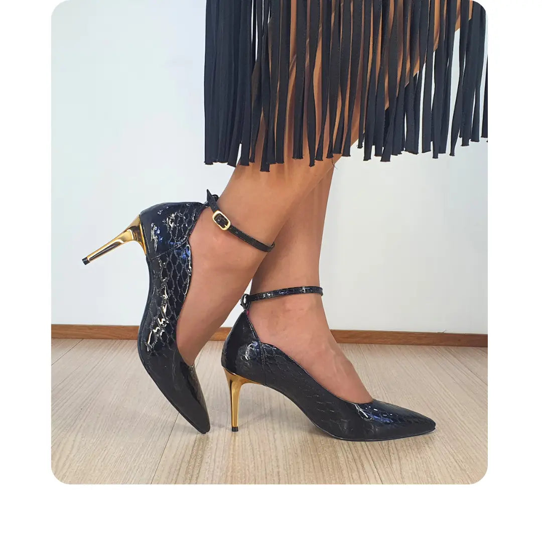 Scarpin Couro Legítimo Preto Croco Salto Alto Dourado 8cm Sola Preta