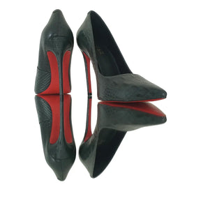 Scarpin Couro Legítimo Verde Croco Salto Alto 12cm Sola Vermelha