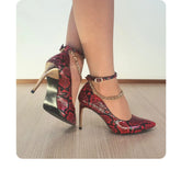 Scarpin Couro Legítimo Vermelho Cobra Salto Dourado 10cm Sola Preta