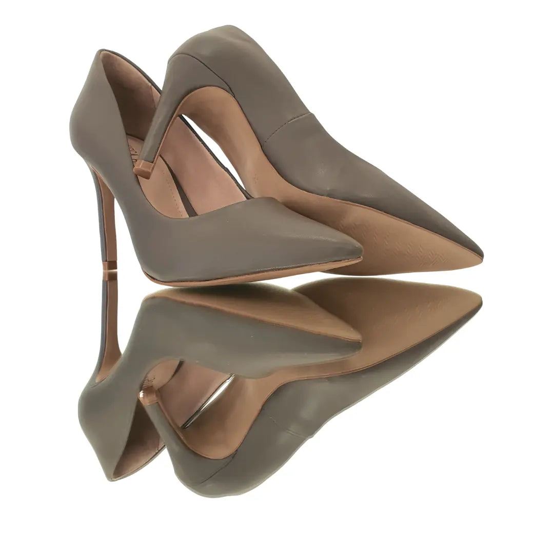 Scarpin Cinza Grafite Fosco Salto Alto 10cm Sola Bege