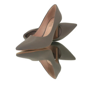 Scarpin Cinza Grafite Fosco Salto Alto 10cm Sola Bege