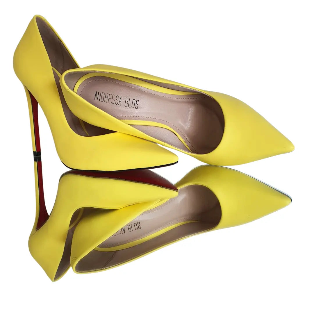 Scarpin Amarelo Fosco Salto Alto 12cm Sola Vermelha