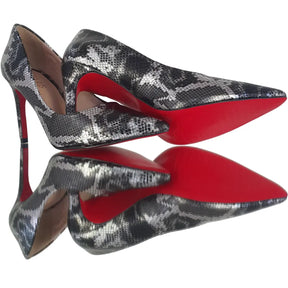 Scarpin Cobra Preto com Prata Salto Alto 10cm Sola Vermelha